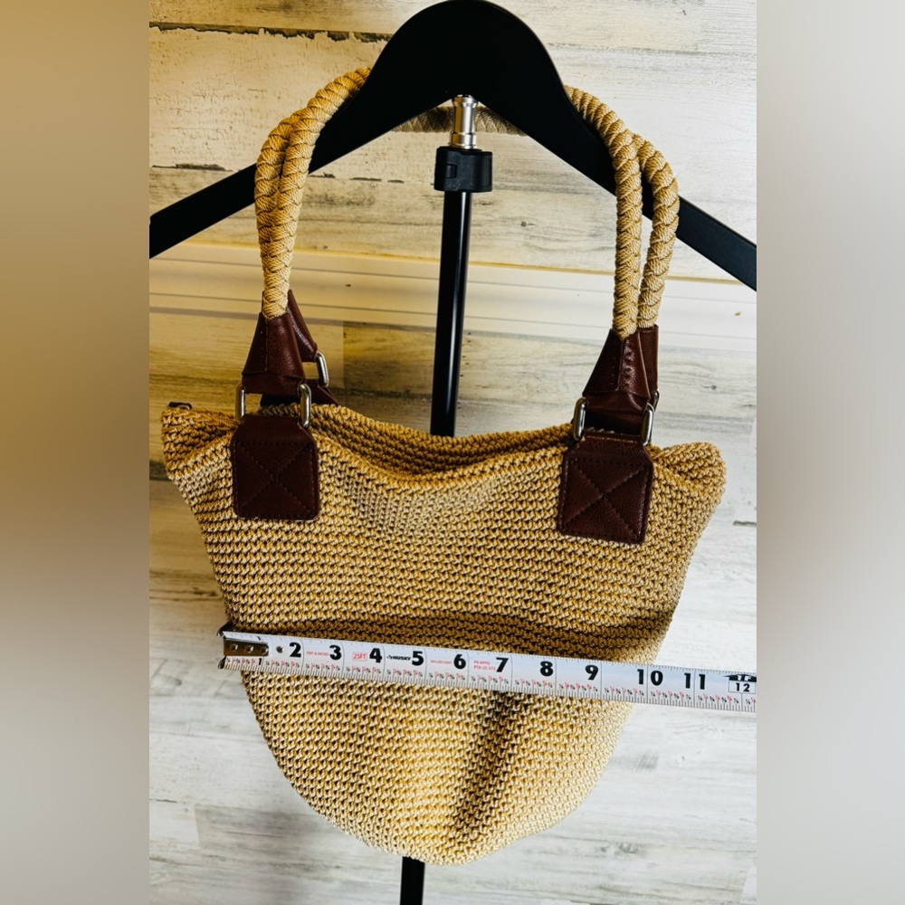 The Sak Shoulder Purse or Satchel Crochet Tan Leather Strap Handle HOBO Purse - Picture 7 of 16